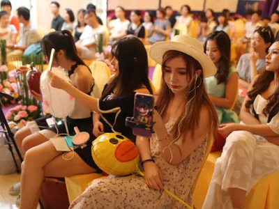 杭州维多利亚周年庆狂欢日